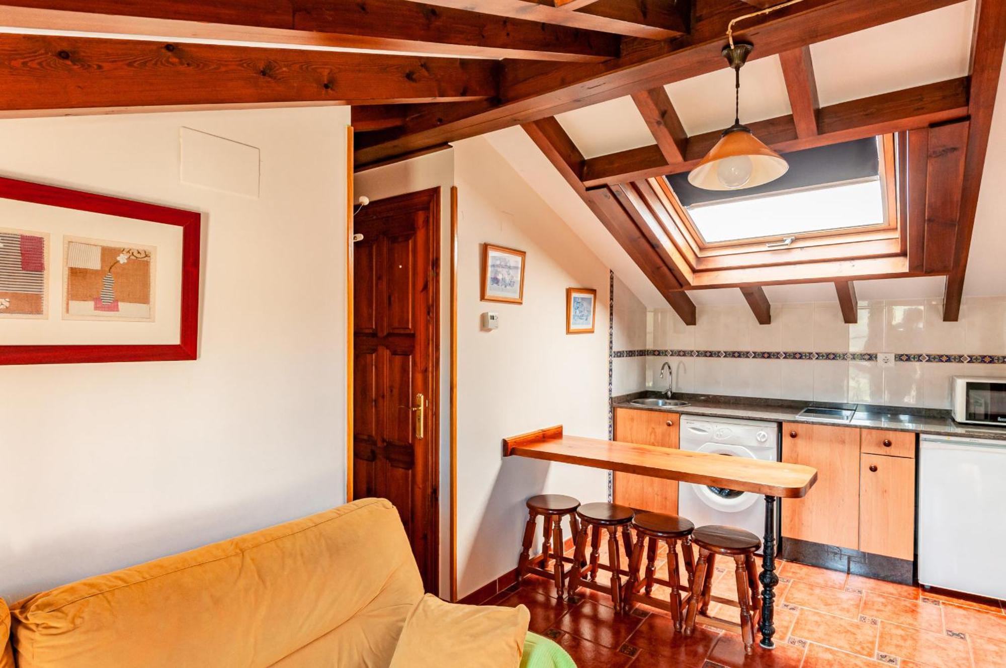 Apartamentos La Regoria Arenas De Cabrales Exteriör bild