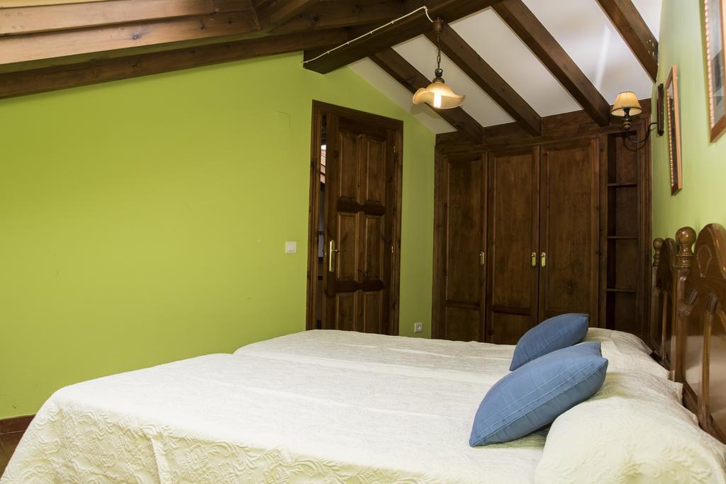 Apartamentos La Regoria Arenas De Cabrales Exteriör bild
